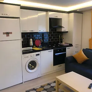 Luxx Mecidiyeköy 2*, İstanbul Türkiye